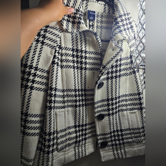 GAP Black and White Plaid Jacket - Picture 6 of 10